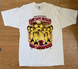 Vintage 90s Chicago Bulls The Dynasty NBA Champions 1997 T-shirt SzL - Picture 1 of 5