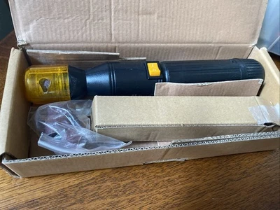 Molinillo de uñas Pedi Paws Deluxe con cabezales de limado adicionales Foto 1 de 4