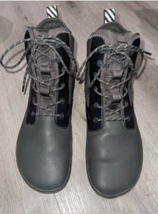 $ 349 NEU Vivobarefoot Herren Cordura Stiefel 12 AUSVERKAUFT grau Winter Stil 45 - Bild 1 von 10