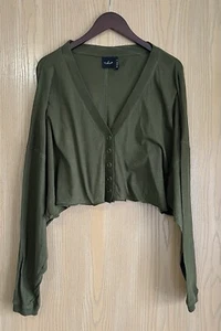 OUT FROM UNDER | SZ Medium URBAN OUTFITTERS Corey Dolman Cropped Cardigan Olive - Picture 1 of 10