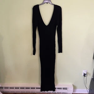 FASHION NOVA SCHWARZ GERIPPTES LANGARMKLEID V-AUSSCHNITT UND RÜCKEN GRÖSSE 3X - Bild 1 von 5