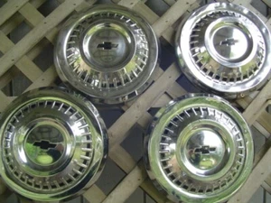 VINTAGE 1964 65 CHEVROLET IMPALA BELIAR CHEVELLE NOVA NOMAD HUBCAPS CENTER CAPS - Picture 1 of 22