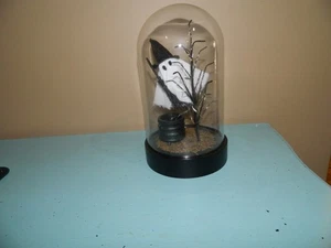 Pottery Barn Geist Hexe Baum beleuchtet Glas Cloche Kuppelszene gruselig Halloween - Bild 1 von 6