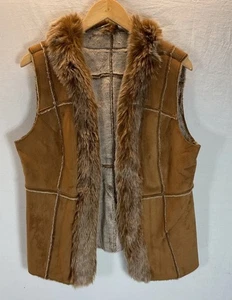 Orvis Womens Med Plush Faux Suede Vest Faux Shearling Fur Waistcoat Brown - Picture 1 of 9