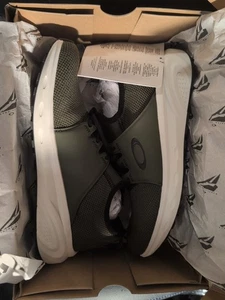 Oakley Herren Dry OS Turnschuhe Neu Dark Brush Größe 9 - Bild 1 von 2