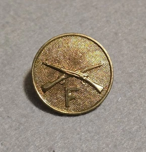 Disco de cuello WW1 tipo 1 Gilt Infantry Co. F - sin tuerca - Imagen 1 de 3
