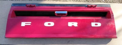 Camión de mensajería Ford 1977-1982 usado portón trasero rojo 1978 1979 1980 1981 ¡buen estado! Foto 1 de 4