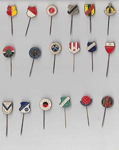 Vintage Dutch Football Club Logo pin badge 1960s Telstar NEC Xerxes ZFC Baronie - Picture 1 of 36