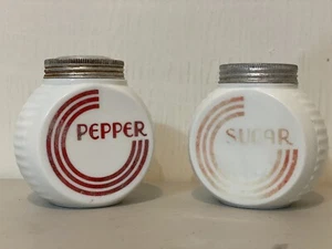 ANCHOR HOCKING FIRE KING VITROCK RED CIRCLE 2  PIECE LOT - NICE - Picture 1 of 5