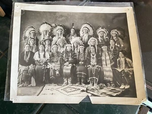 Fotografia storica di 21 indiani nativi americani di Hollywood Edwards Hostetler - Foto 1 di 14
