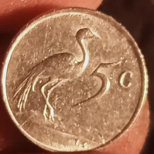 1982 5 CENTS SOUTH AFRICA..RARE..FOR COLLECTOR - Picture 1 of 4