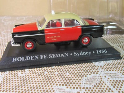 824Y IXO 26 Holden Fe Sydney 1956 Da Lusso Rosso Cars Taxi Del Mondo 1:43 + Box - Immagine 1 di 4