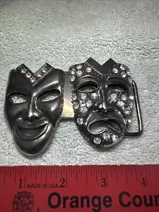 Theater Maske Gürtelschnalle Komödie Tragödie Drama Theater Strass NOS SILBERfarben - Bild 1 von 2