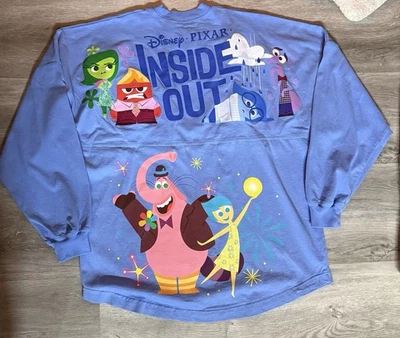Camiseta deportiva 2025 Disney Pixar Inside Out Adult Spirit talla M nueva con etiquetas Joy Bing Bong Riley Foto 1 de 4