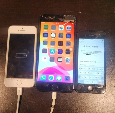 LOTE de (3) iPhones de Apple (iPhone 7 Plus, iPhone 5S, iPhone 5) *LEER DESCRIPCIÓN* Foto 1 de 4
