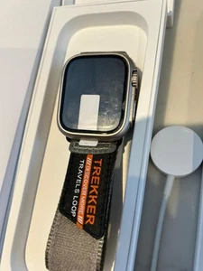 Apple Watch Series 6 - 44mm - Rose Gold - Pink Official Sport Band - Zdjęcie 1 z 10