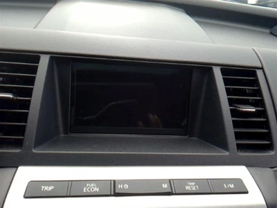 Pantalla de infoentretenimiento usada se adapta a: Nissan Murano 2005 pantalla tablero sin navegación Foto 1 de 4
