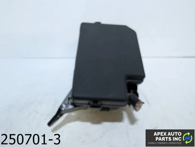 OEM 2009-2012 Toyota RAV4 3.5L DRIVER LEFT SIDE ENGINE FUSE RELAY BOX - Image 1 of 4