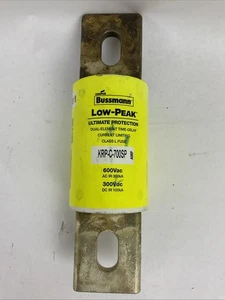 BUSSMANN KRP-C-700SP 600VAC 300VDC 700AMP FUSIBILE PROTEZIONE MASSIMA BASSO PICCO - Foto 1 di 7