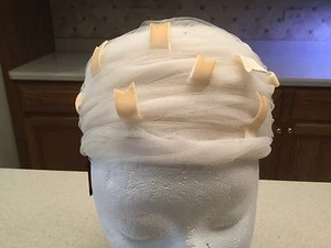 Ladies Vintage Hat  White Layered W/ Brown Velour Accents Very cute  - Picture 1 of 10
