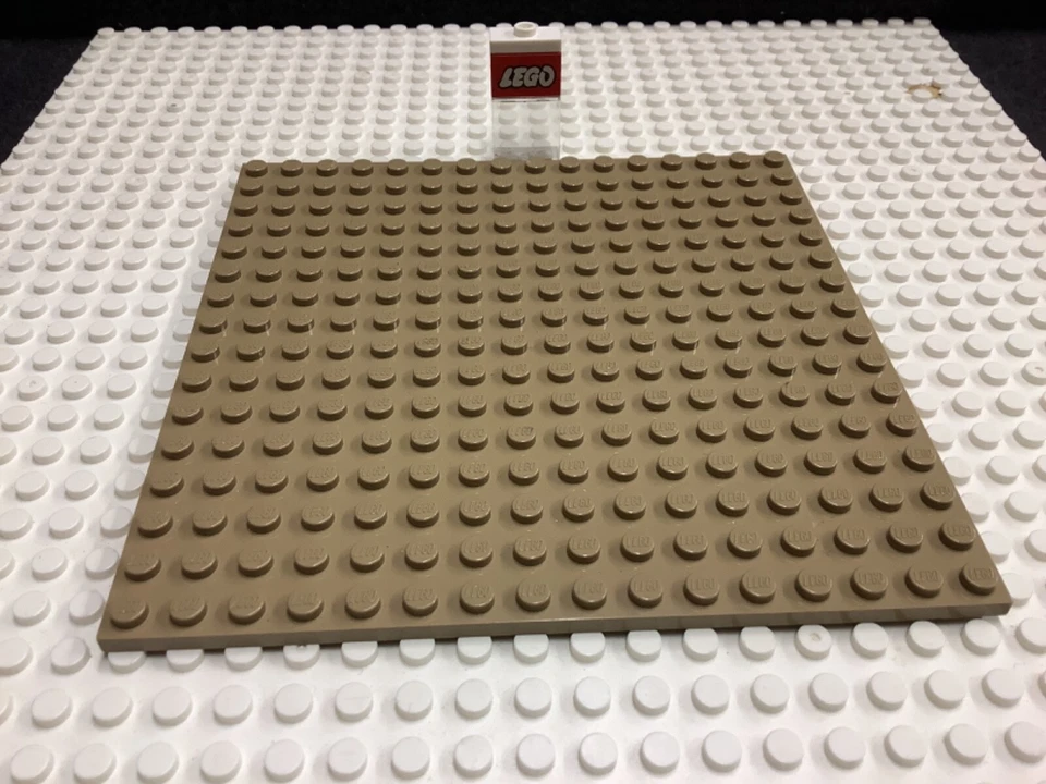 Lego Bauplatte 16x16 dark tan - Bild 1 von 1