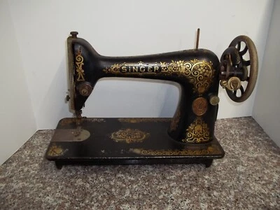 G7B Singer Model 66 Treadle 1916 Sewing Machine Original PARTS ONLY - Discounts - Image 1 of 4