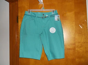NEW LADY'S RIDERS BALTIC SLENDER STRETCH DENIM BERMUDA SHORTS BELT & POCKETS - Picture 1 of 3