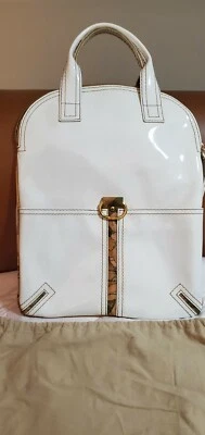 Bolso Alviero Martini Vintage charol blanco excelente estado  Foto 1 de 4
