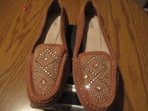 Alex Marie - ¿Zapatos planos sin cordones de gamuza marrón con estrás? Bling - Talla 8 1/2M - Imagen 1 de 7