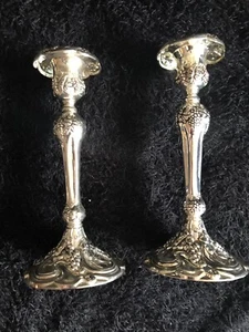 Pair of Vintage Godinger Silverplate Grapes Candlestick Holders 8.5” Tall - Picture 1 of 10