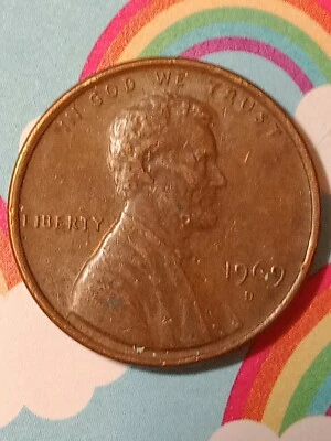 1969 D Lincoln Penny Coin Error No FG Mark & Floating Roof - Image 1 of 4