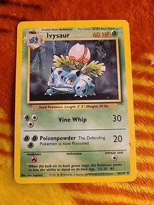 Vintage Pokemon TCG Ivysaur 030/102 Base Set Regular - Picture 1 of 6