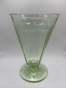 Vintage Anchor Hocking Princess Green Footed Tumbler 10 Oz. - Picture 1 of 6