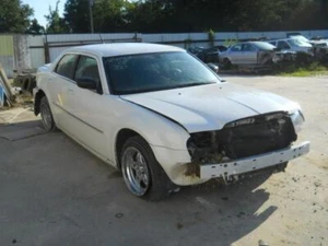 Driver Left Lower Control Arm Front RWD Forward Fits 05-10 300 53230 - Picture 1 of 5