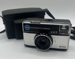 Vintage Kodak Instamatic 155X 35mm Camera - Picture 1 of 4
