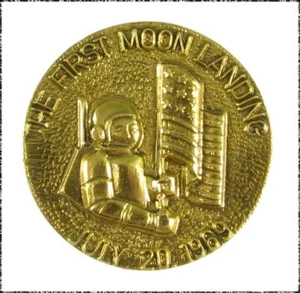 Vintage 7/8” Anodized Aluminum Button Commemorating the 1969 Moon Landing - Picture 1 of 2