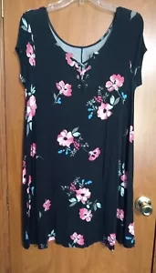 Junior's So Soft Swing Dress in Black Floral Size M - Picture 1 of 6