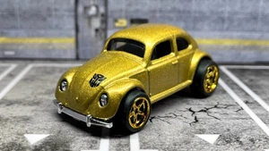 CUSTOM Gold Bumblebee VW Bug • Volkswagen Beetle • Gold Real Riders • Hot Wheels - Picture 1 of 5