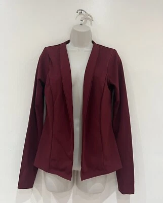 BOOHOO Women's Crepe Fitted Open Front Blazer (Size UK 12) - Berry - Image 1 of 4