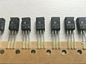 5 Pieces 2SD2037 ROHM NPN TRANSISTOR D2037 - Picture 1 of 1