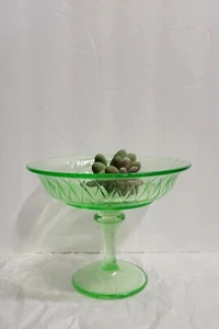 Green uranium vaseline glass pedestal bowl footed bowl - Picture 1 of 6
