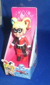 DC UNIVERSE SUPER HERO GIRLS MINI HARLEY QUINN COLLECTOR FIGURE, NEW - Picture 1 of 3