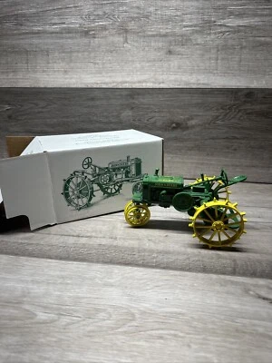 1995 ERTL, 65th Anni. John Deere Series "P" Tractor, 2-Cylinder Expo V, 5794TA - Image 1 of 4