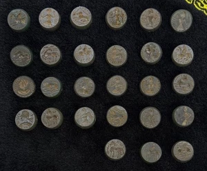 antiguos 27 lotes de cuentas de intaglio turquesa verde del Cercano Oriente - Imagen 1 de 6