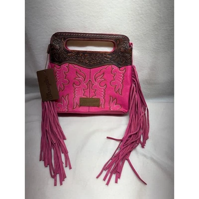 Bolso sin asas Wrangler Western rosa caliente con flecos en relieve cartera con correa nuevo con etiquetas Foto 1 de 4