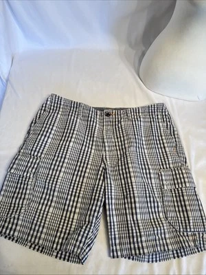 Tommy Bahama Gray Plaid Striped Seersucker Cargo Shorts Size 34 Preppy Y2K Beach - Image 1 of 4