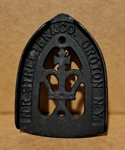 Vintage Cast Iron Sad Iron Trivet N.R. STREETER Groton N.Y. - Picture 1 of 1