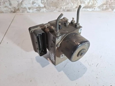 Volvo V70 2001 ABS Pump P08671225 AXP61586 Foto 1 de 4