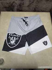 Las Vegas Raider NFL Team Apparel Boardshorts Herren L Badehose Strand Surf FOCO - Bild 1 von 8