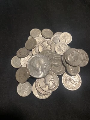 Silver Sale! 1 Troy Pound LB Mix 90% Silver Coins US Mint Pre 65 LOT 1 - Image 1 of 3